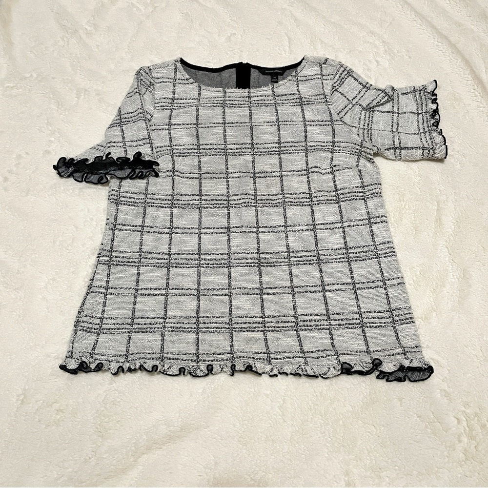 Banana Republic Black and White Tweed Short Sleeve Coquette Blouse Size Medium